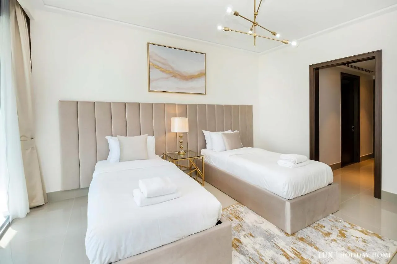 Lux The Opera Grand Burj Khalifa View Suite Dubai Apartment